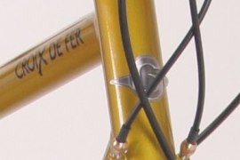 Genesis Croix de Fer gold