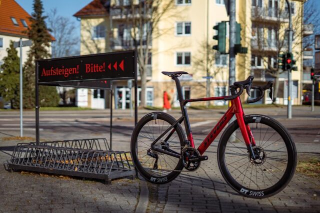 ⏰ Reminder: Morgen geht’s los! 🚴‍♂️
Unser Saisonopening steht an – wir freuen uns auf euch! 🙌

📅 Sonntag, 19. April 2026
🕙 10:00 Uhr
📍 Start: bike point Dresden
🔹 ca. 100 km (Abkürzen möglich)
🔹 ca. 900 hm

Denkt an genug Verpflegung, checkt euer Bike und bringt gute Laune mit 😎
@teambikepointdresden 

#bikepointdresden #groupride #saisonopening #teambikepointdresden