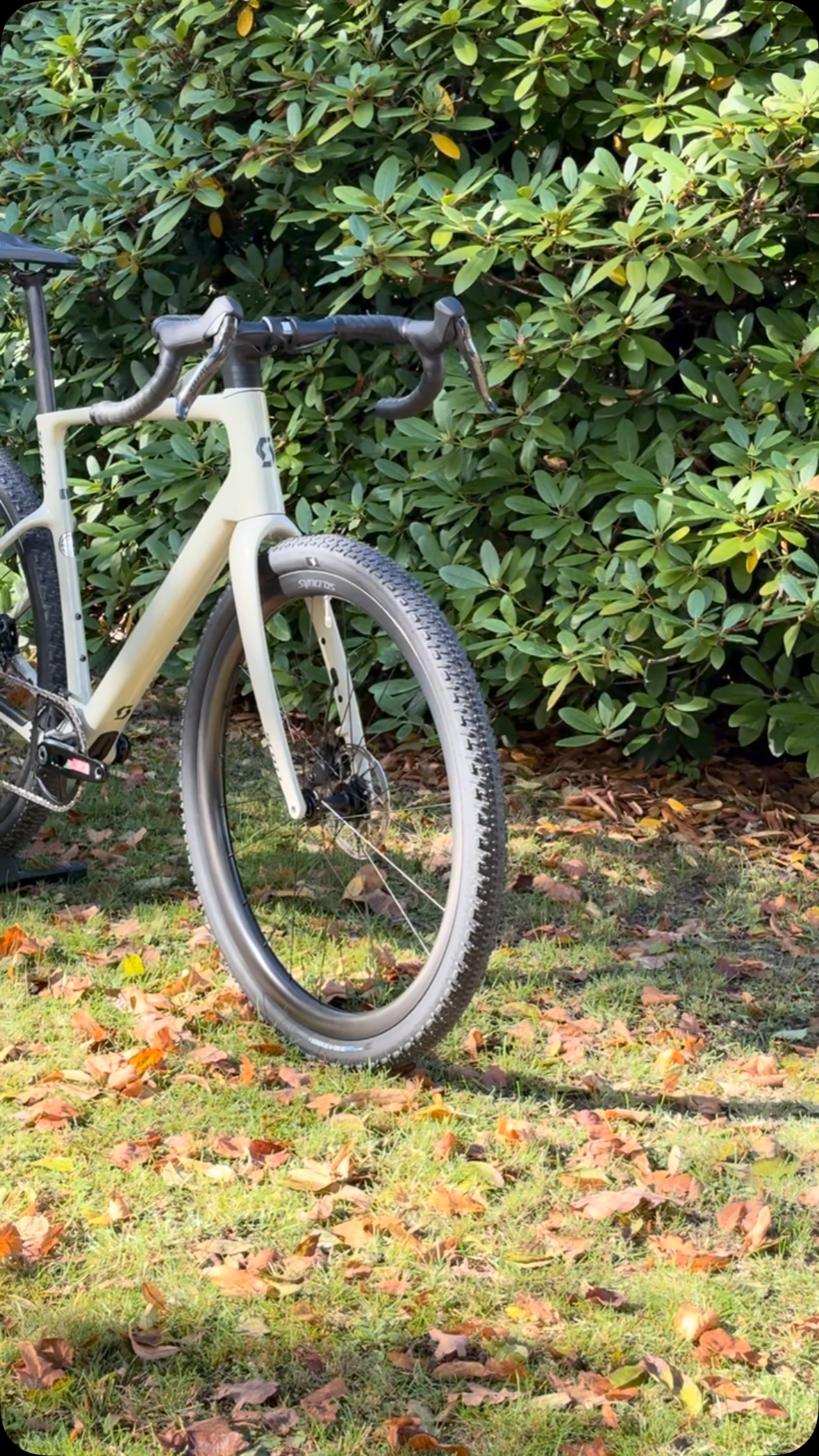 Das neue @scottsports Addict Gravel! 🪨🧱

#bikepointdresden #gravelbike #scott #scottsports #addict
